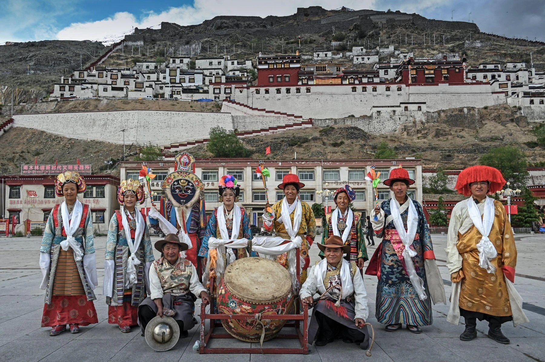 Tibetan Opera, Culture, and Religion — photograph 17