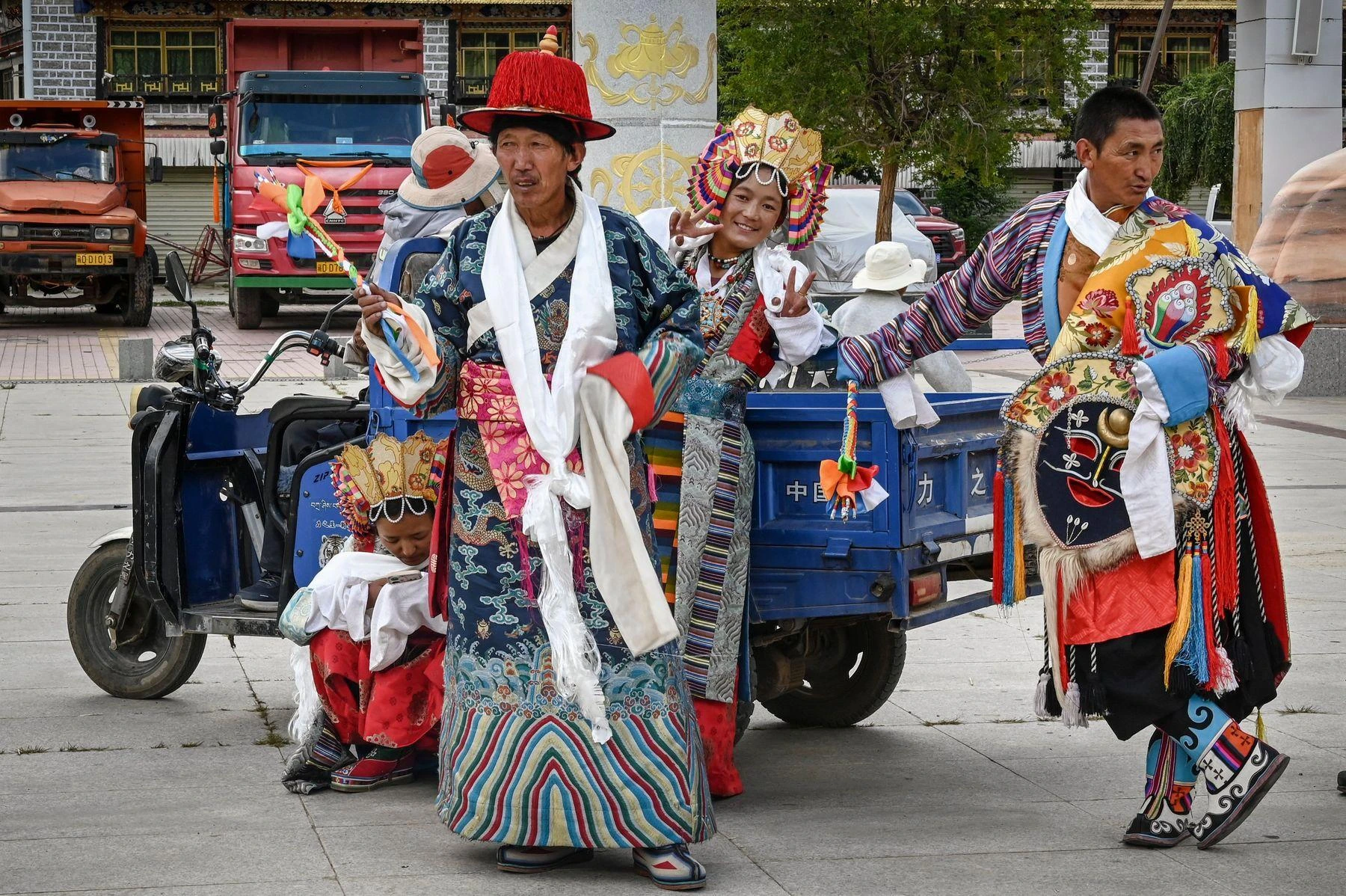 Tibetan Opera, Culture, and Religion — photograph 18